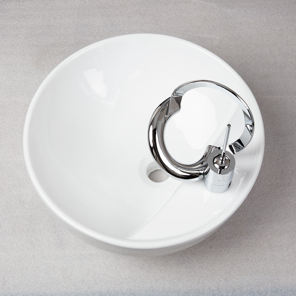 white sink