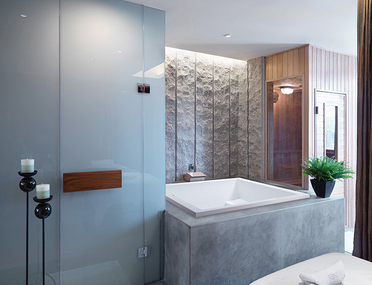 white bathtub