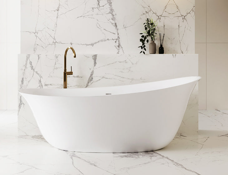 white bathtub
