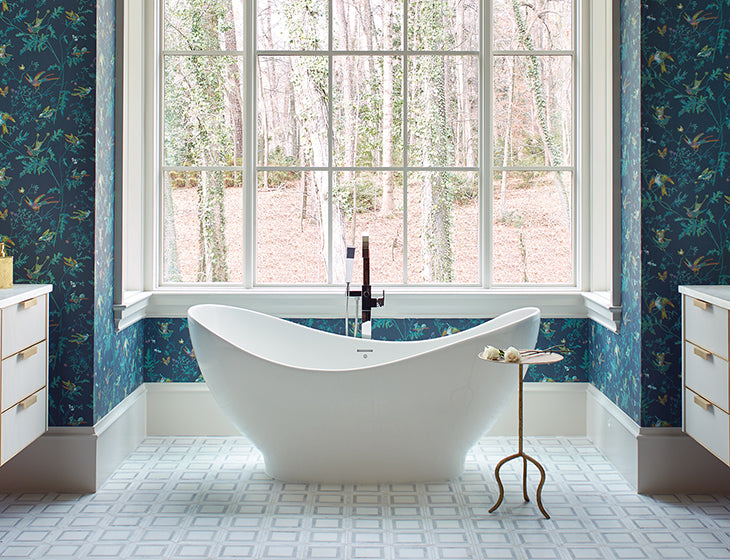 white bathtub