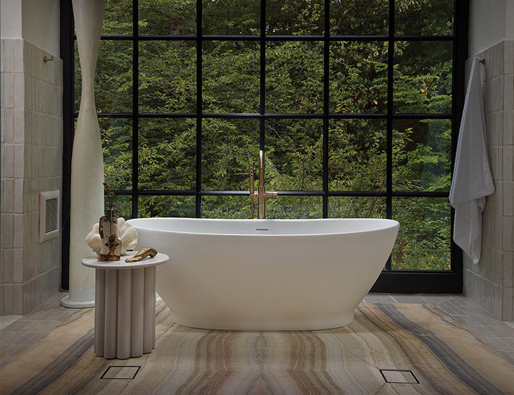 white bathtub