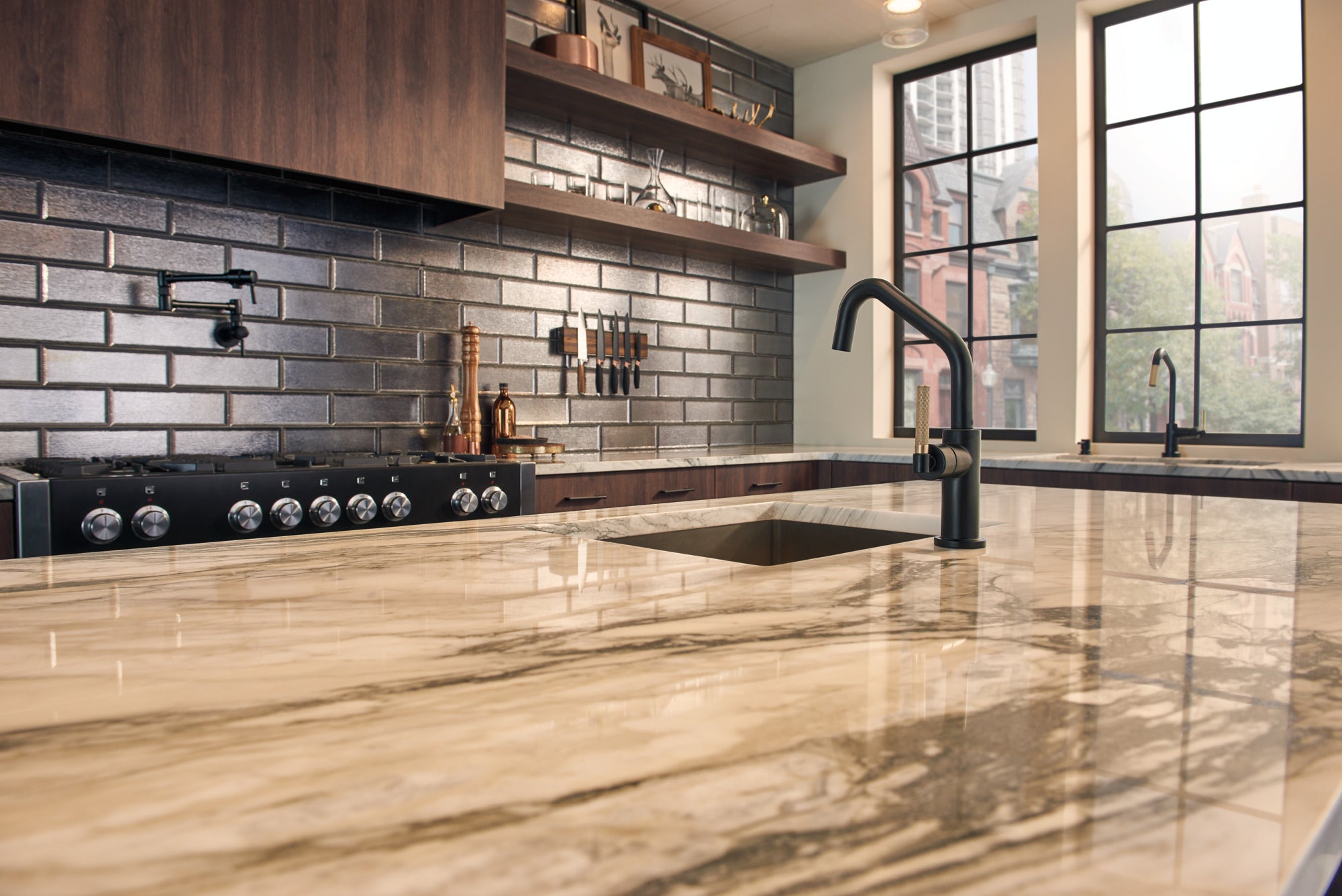 matte black/luxe gold bar faucet
