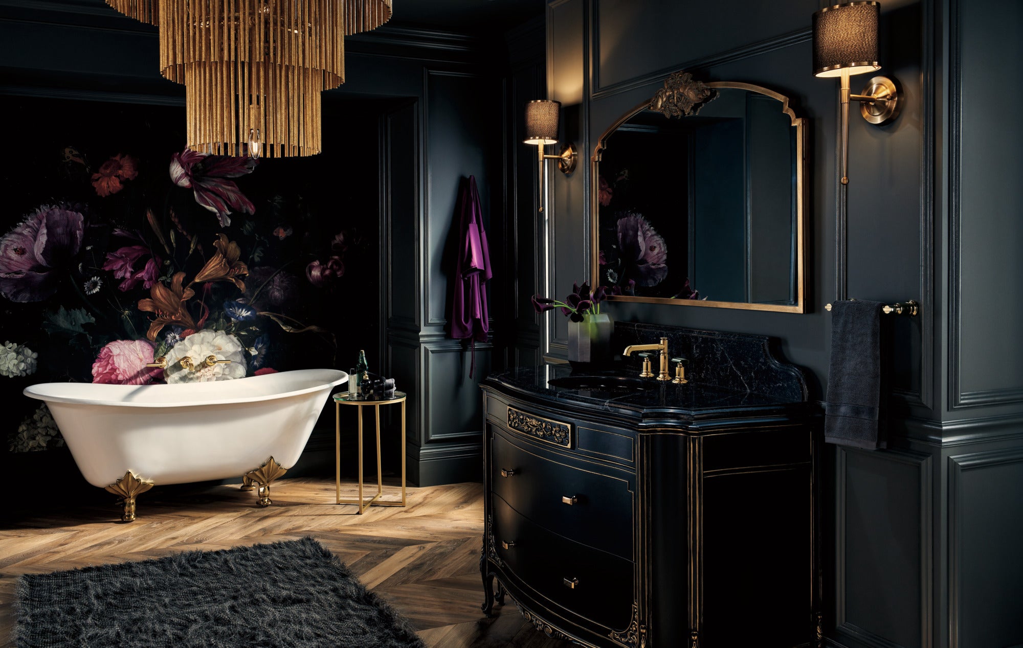 polished gold lavatory faucet