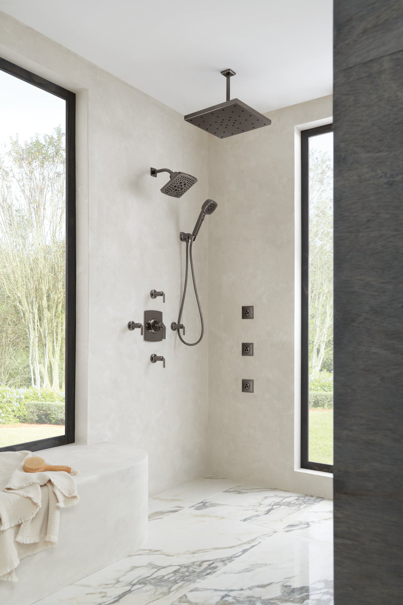 brilliance black onyx lever handle