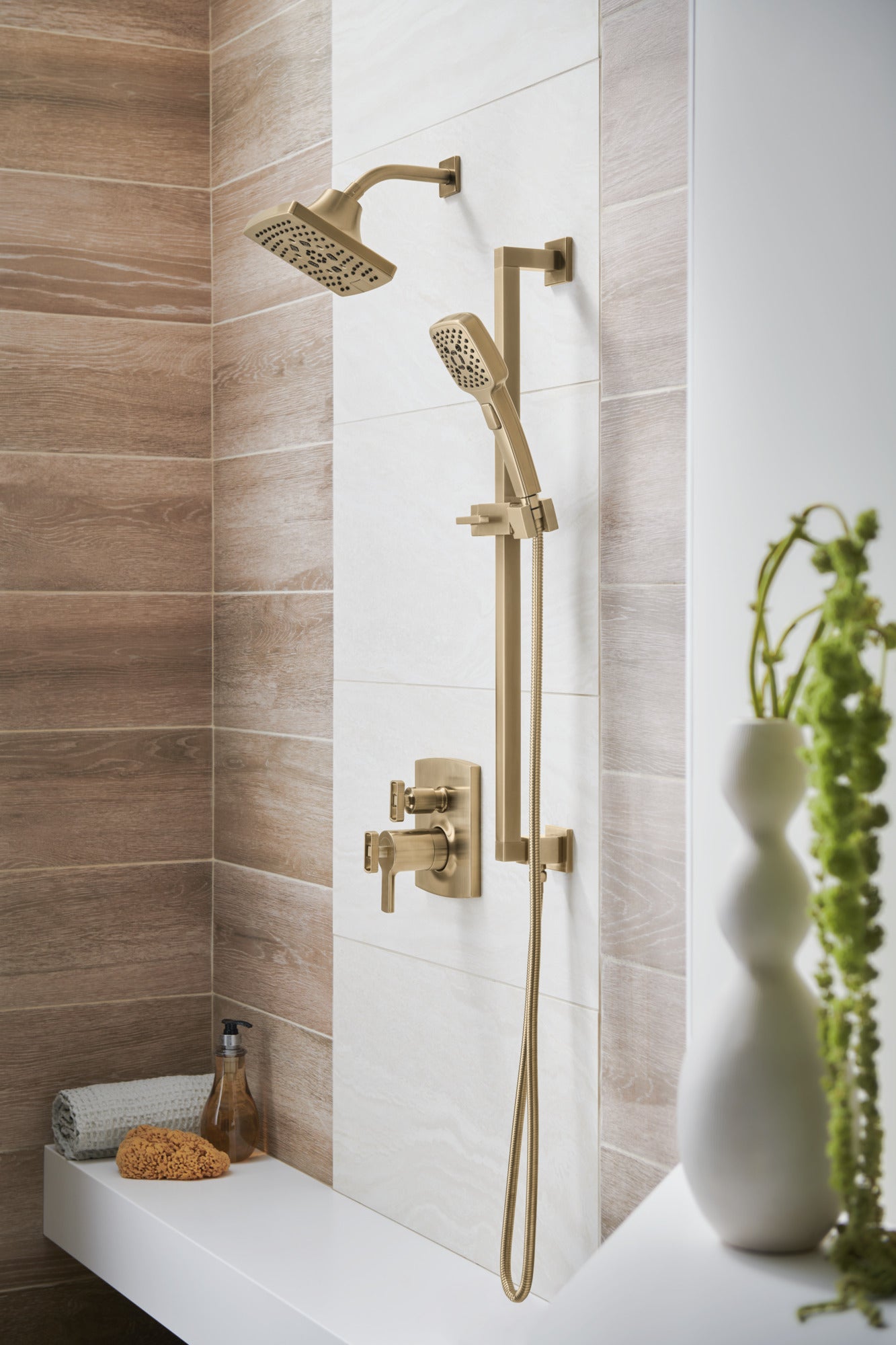 luxe gold diverter trim