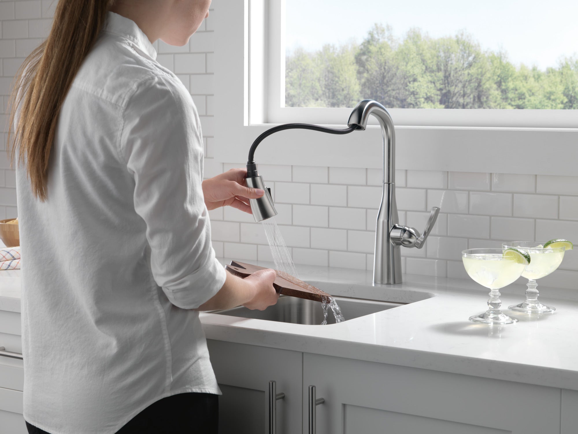 lumicoat arctic stainless kitchen faucet