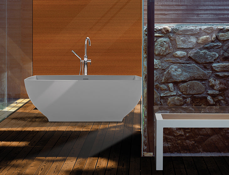 white bathtub