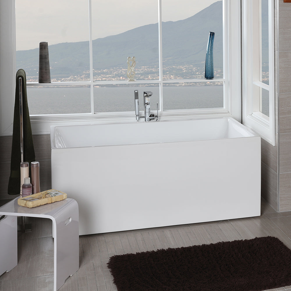 white tub