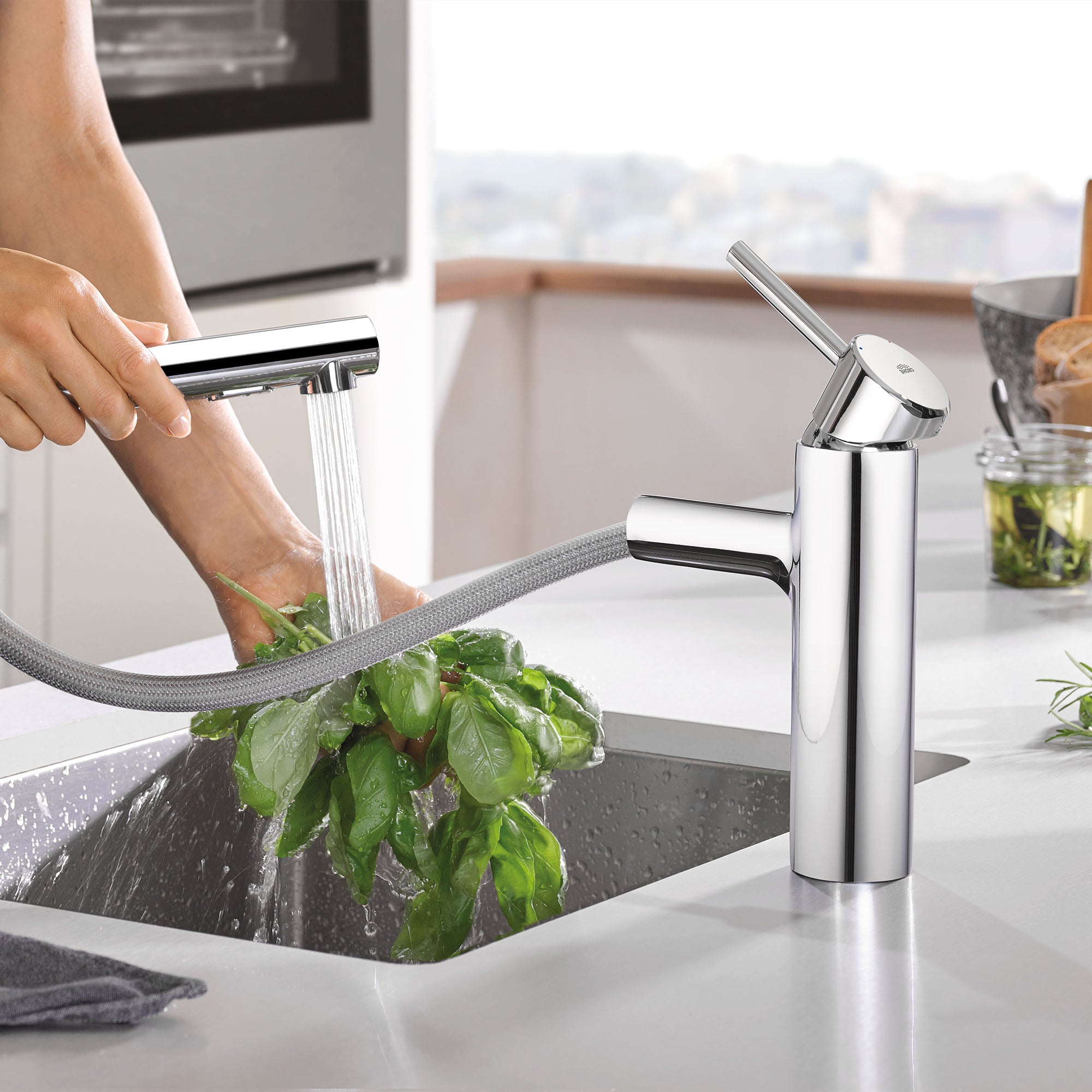 starlight chrome kitchen faucet