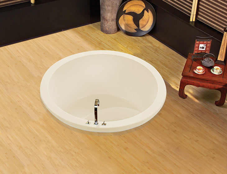 white bathtub