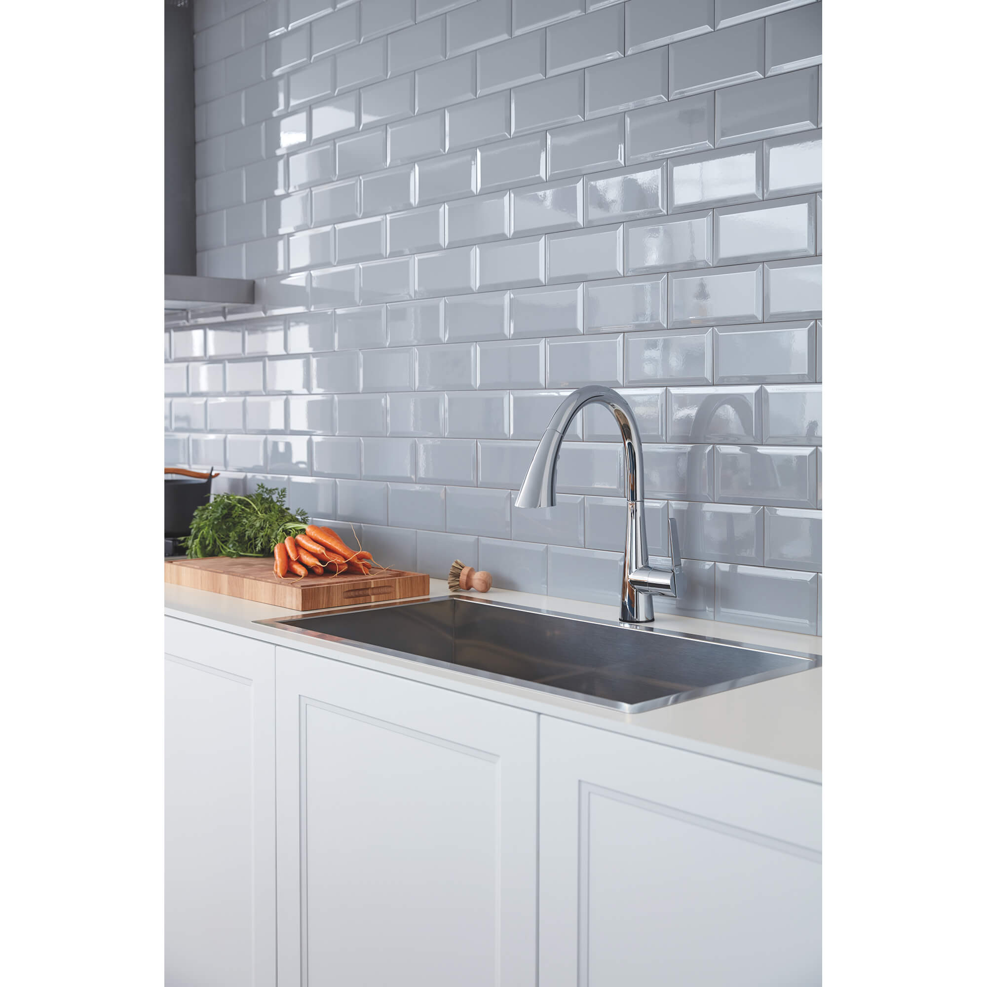 starlight chrome kitchen faucet