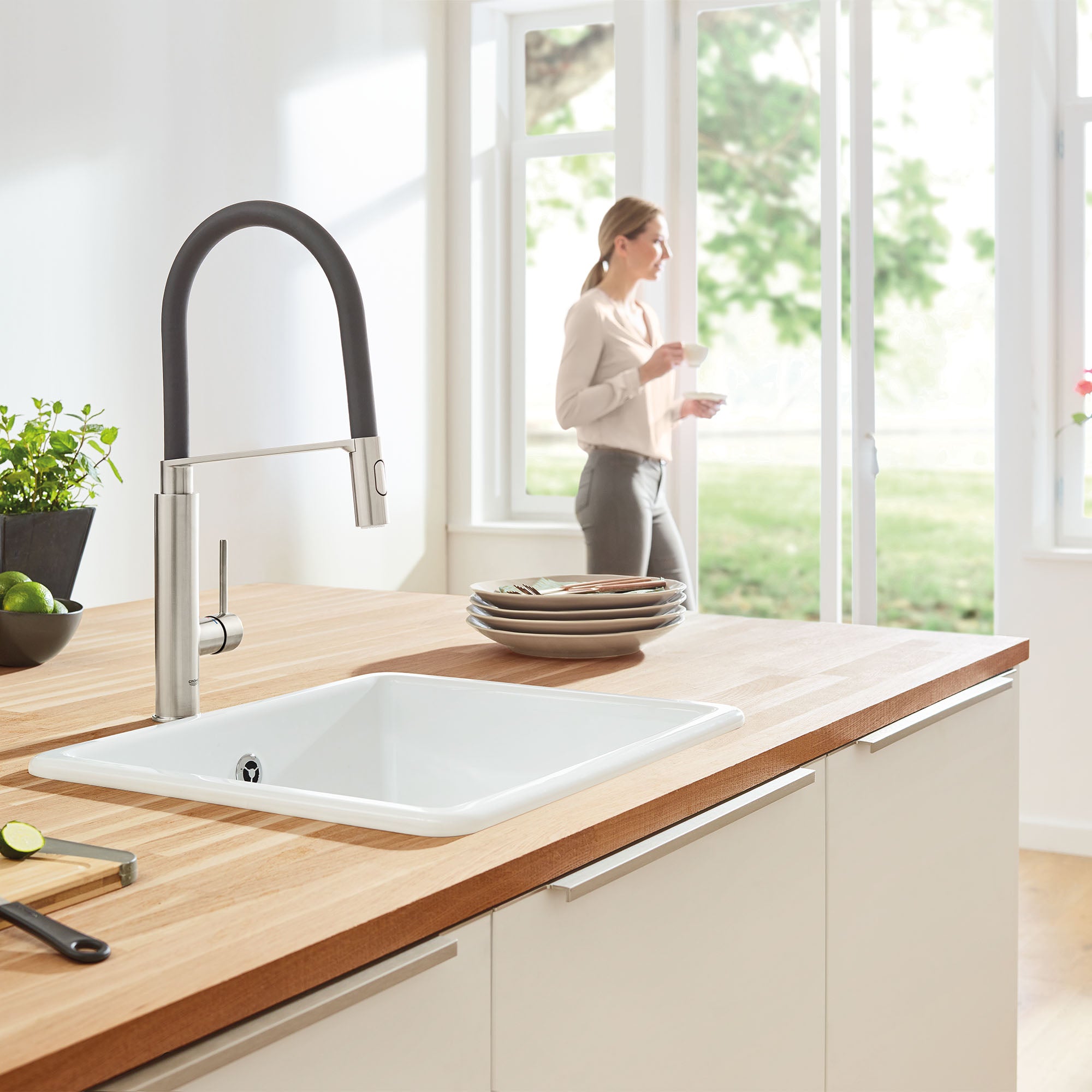 supersteel infinity kitchen faucet