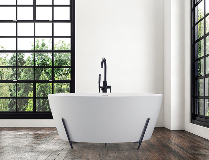 white bathtub