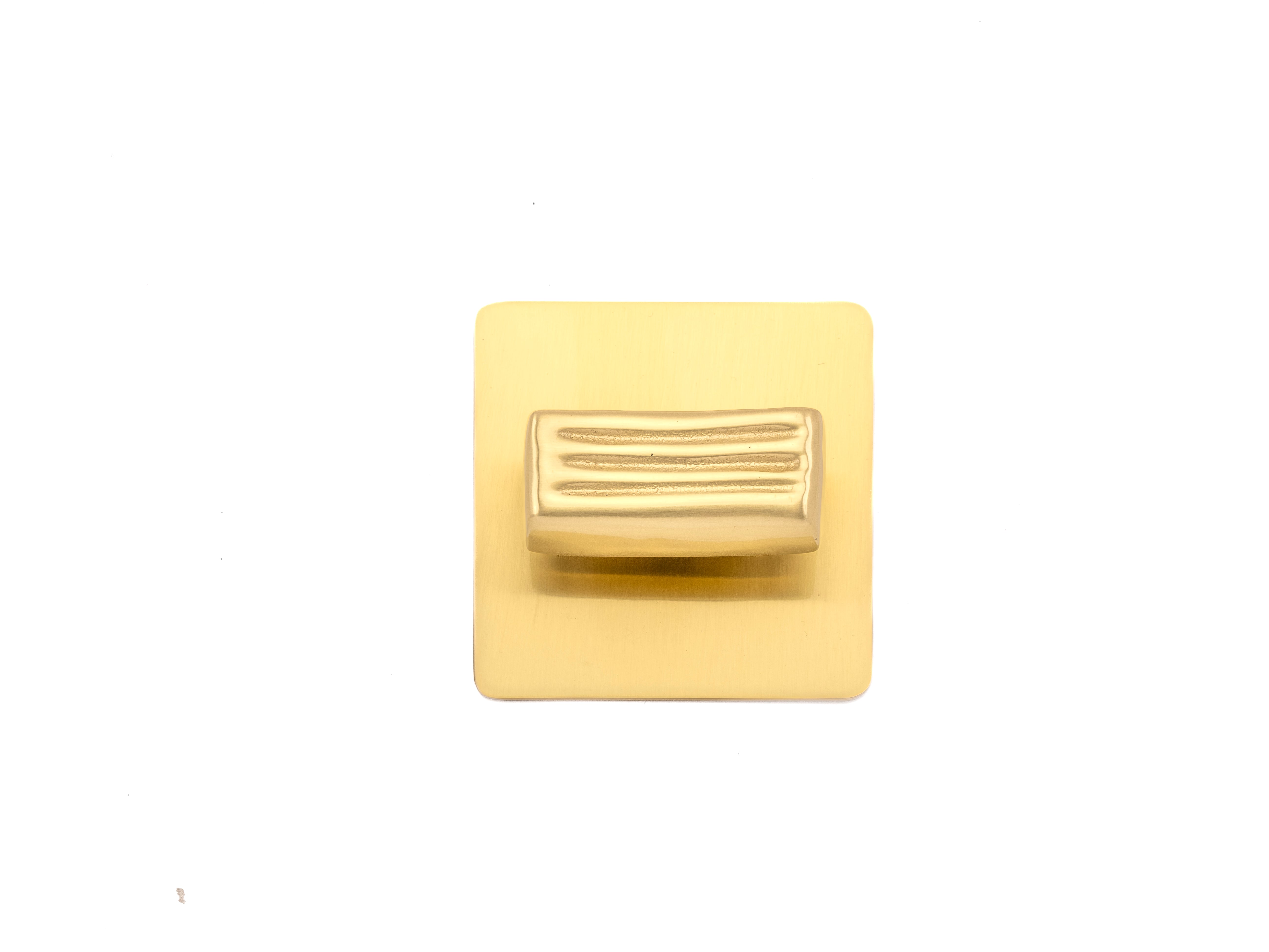 satin brass knob