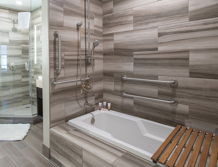 white bathtub