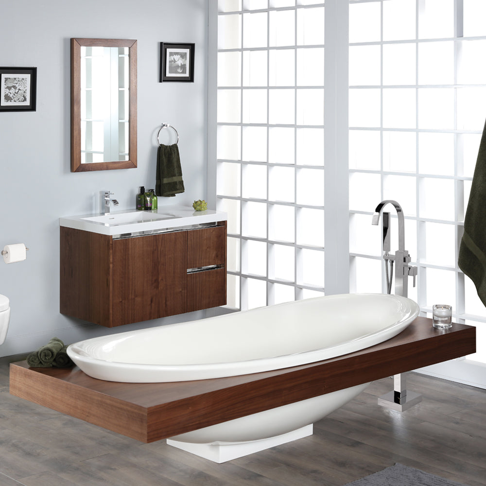 white tub