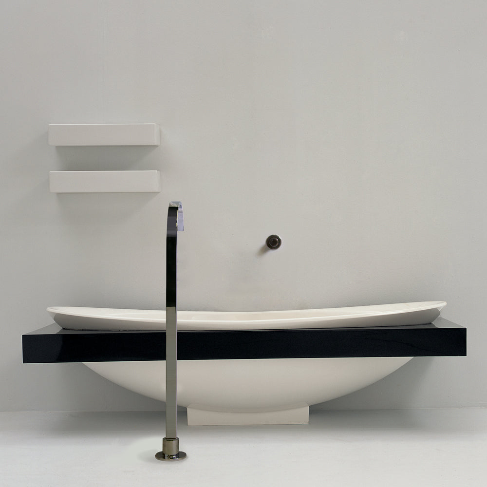 white tub