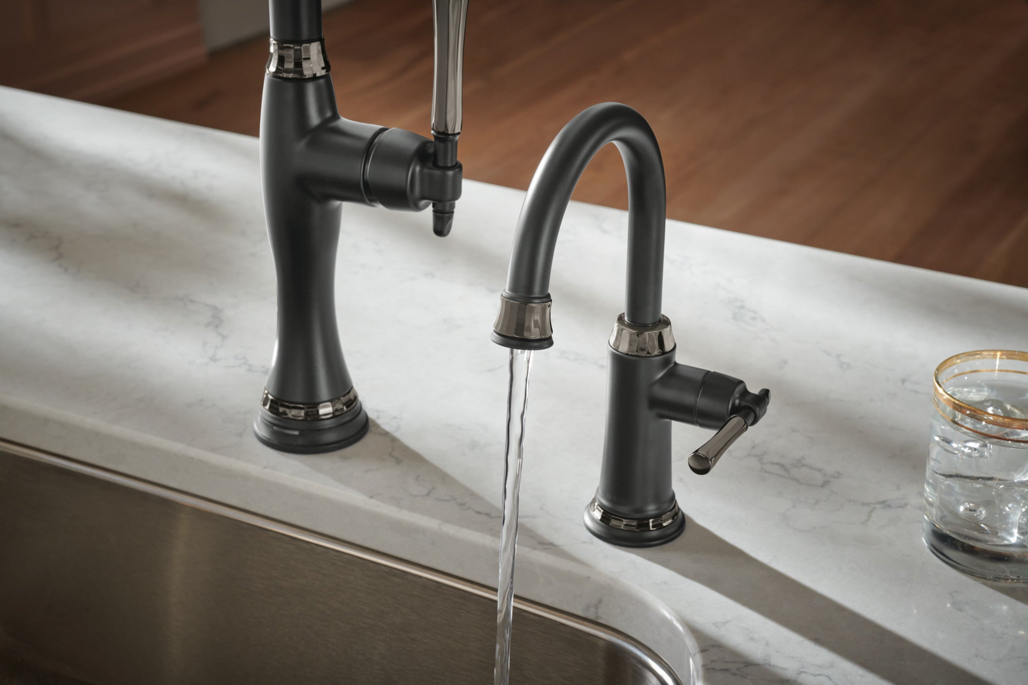 matte black / brilliance black onyx beverage faucet