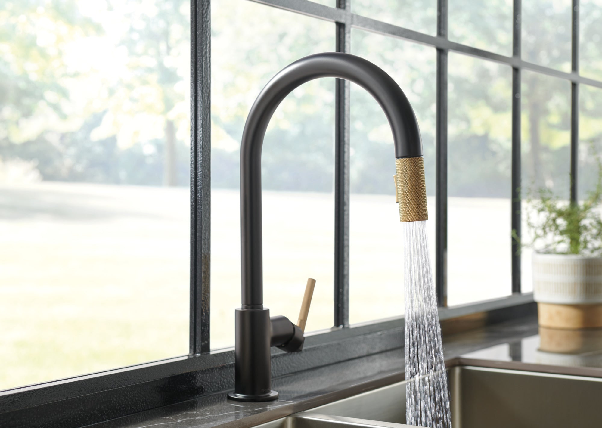 matte black / luxe gold pull-down faucet