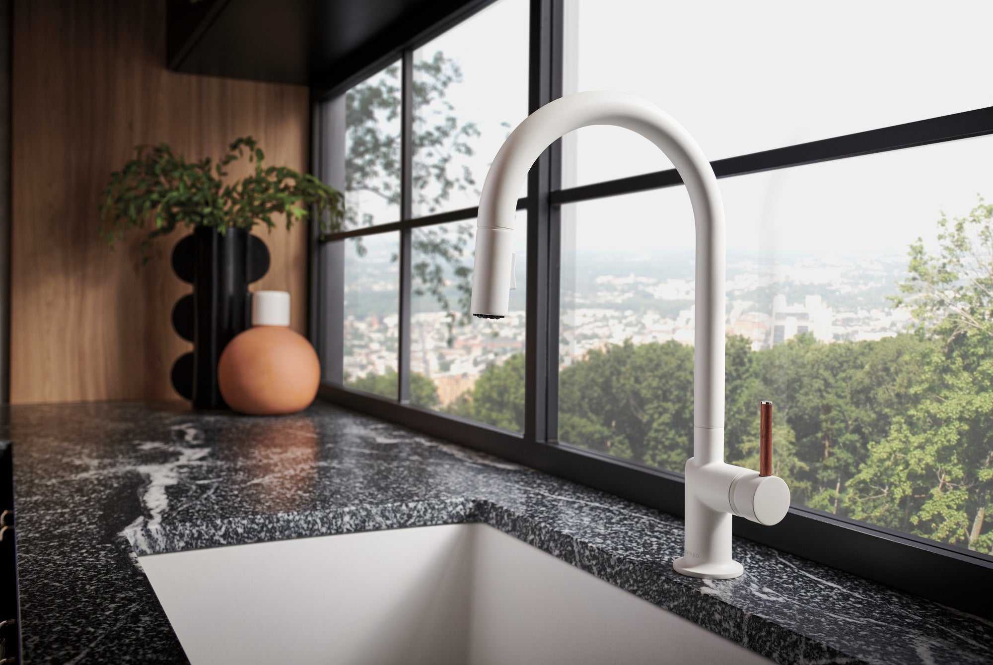 matte white pull-down faucet