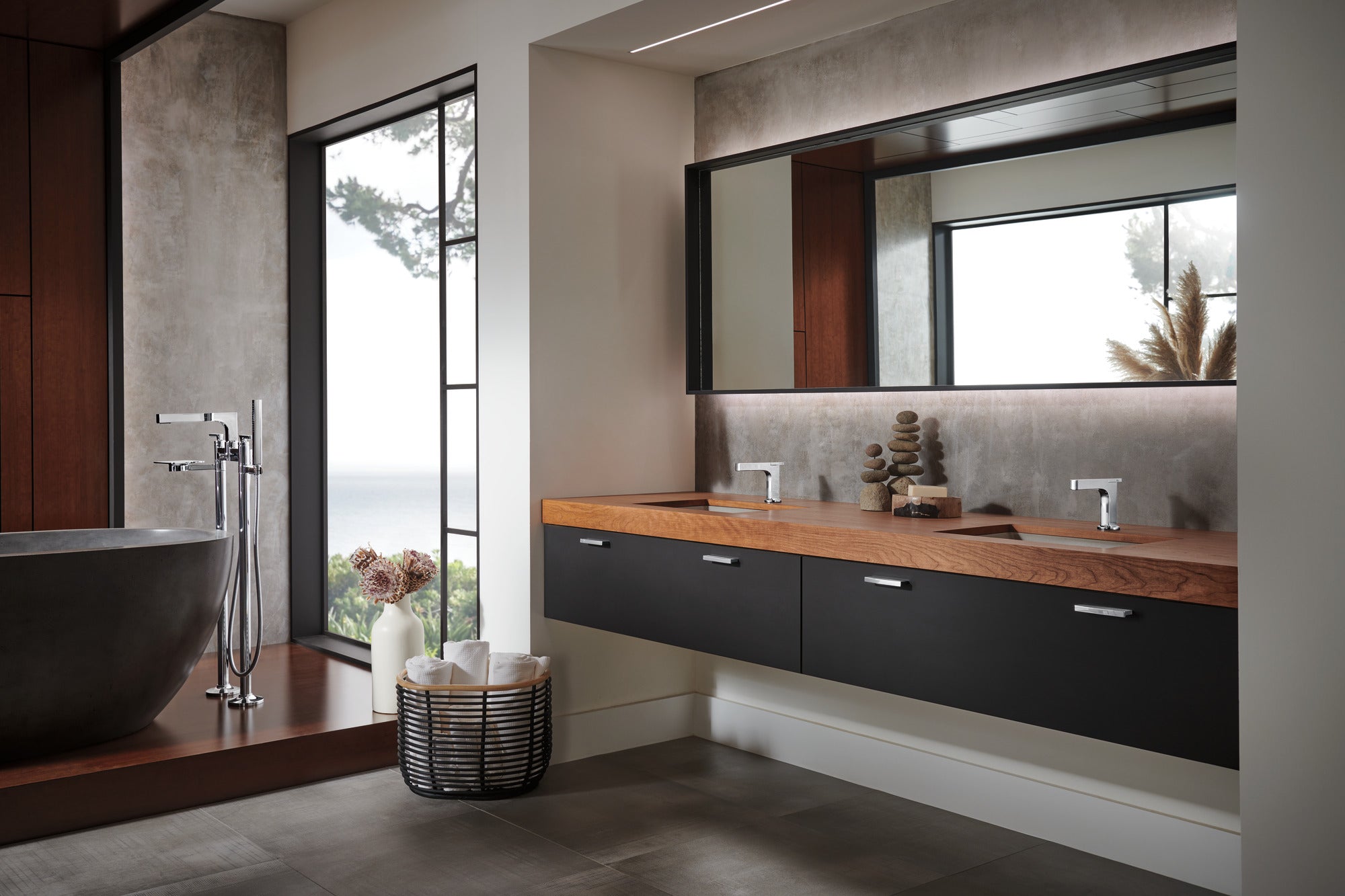 chrome tub filler accessories