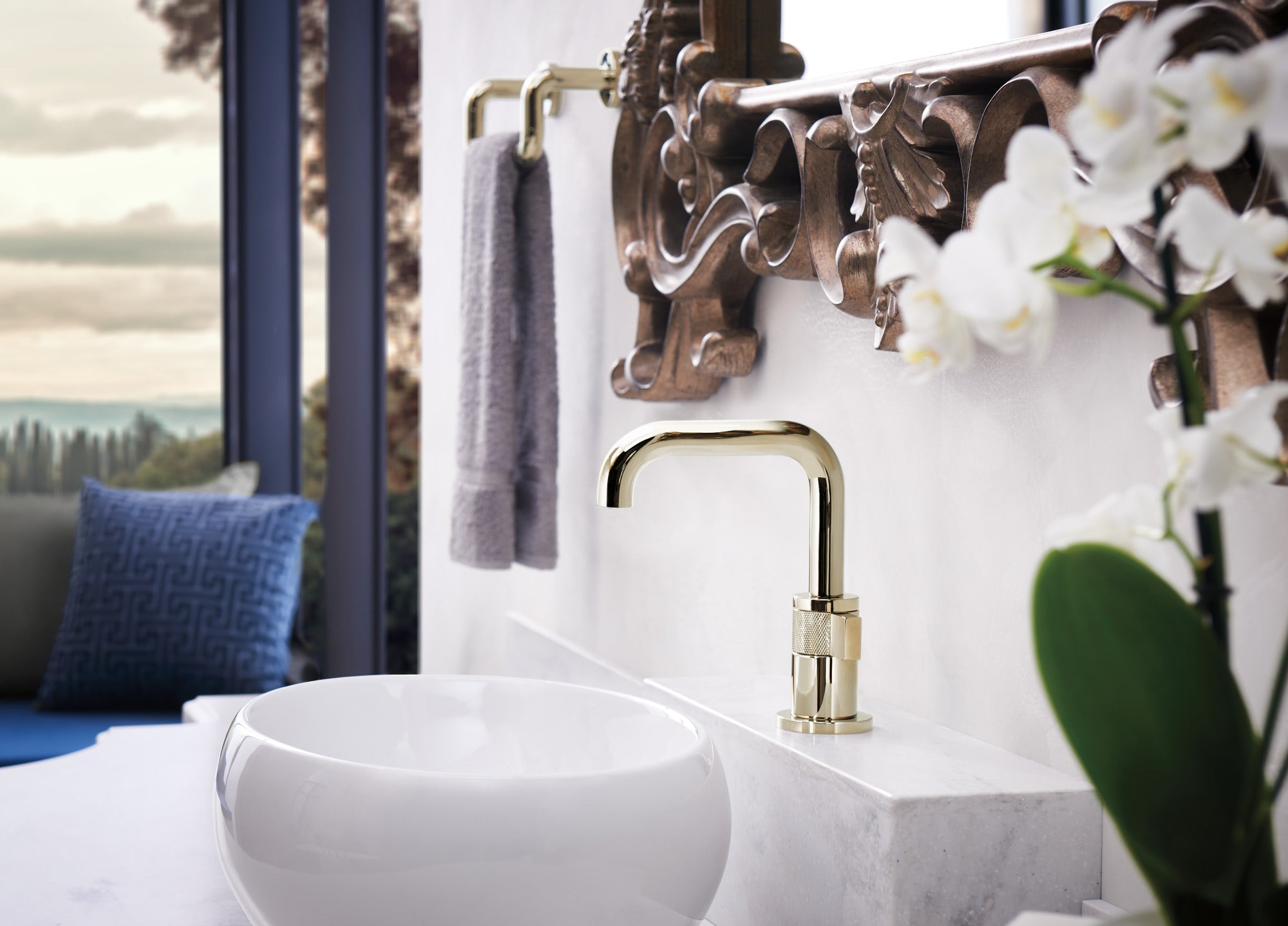 polished nickel towel bar