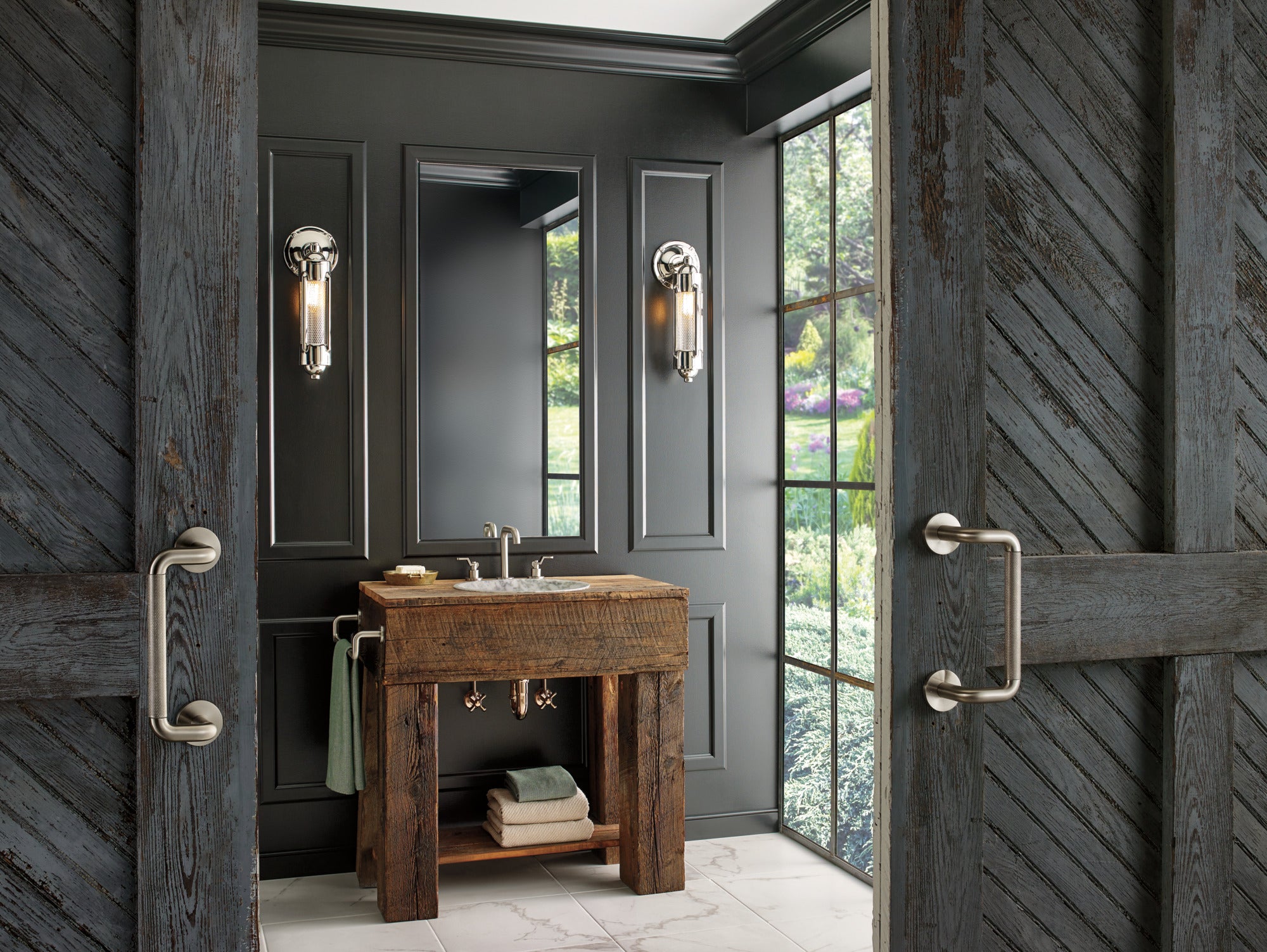 luxe nickel lavatory faucet