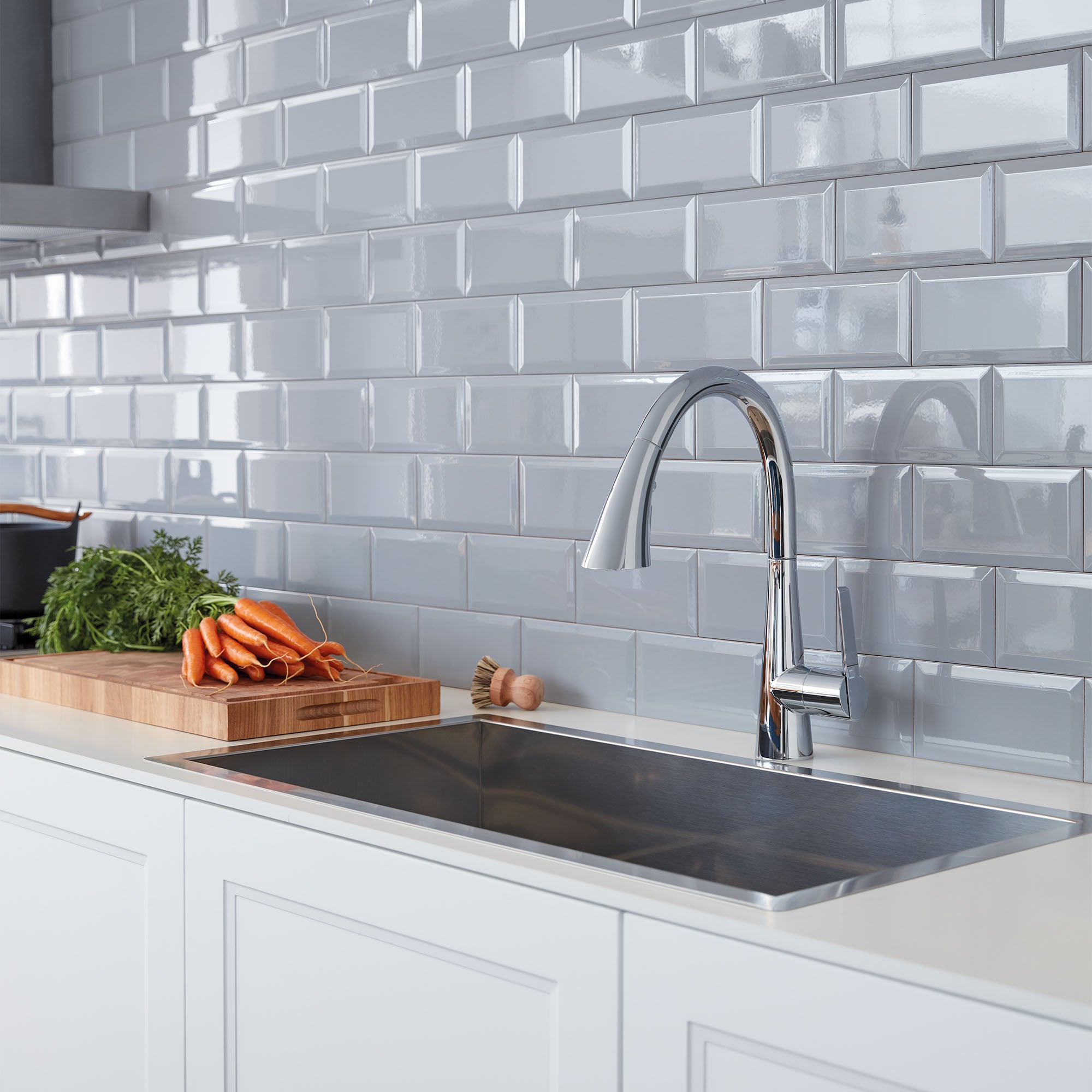 starlight chrome kitchen faucet