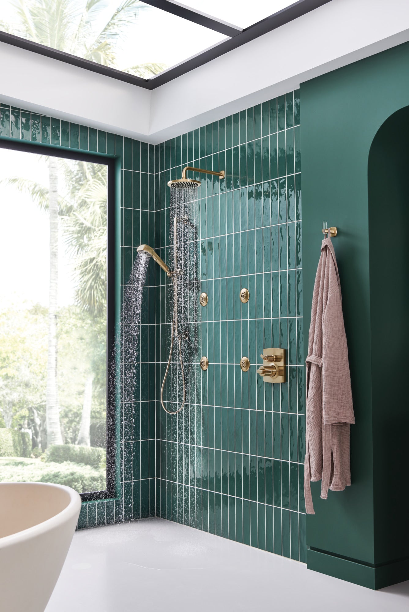luxe gold handshower