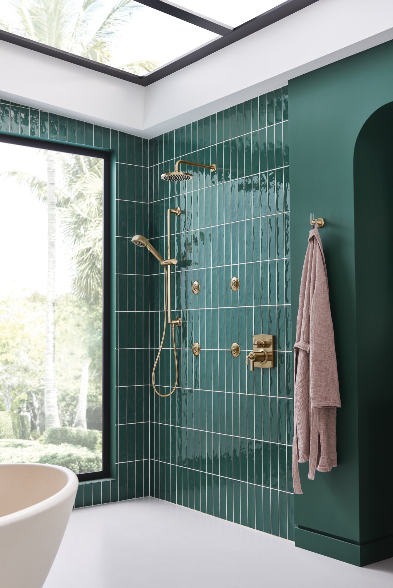 luxe gold handshower