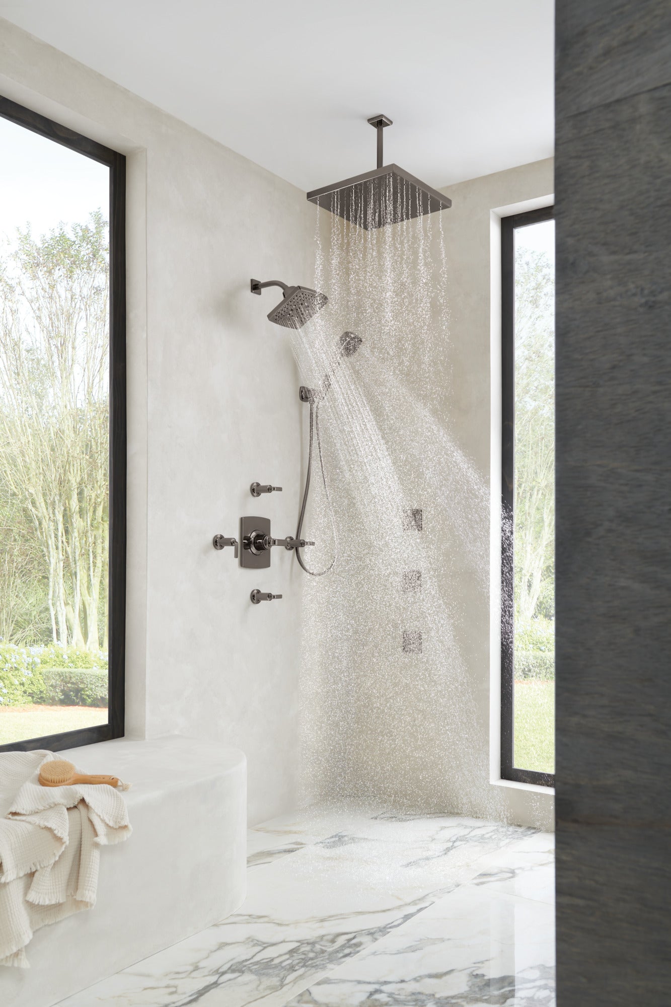 brilliance black onyx handshower