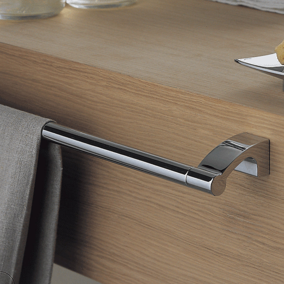 polished chrome towel bar