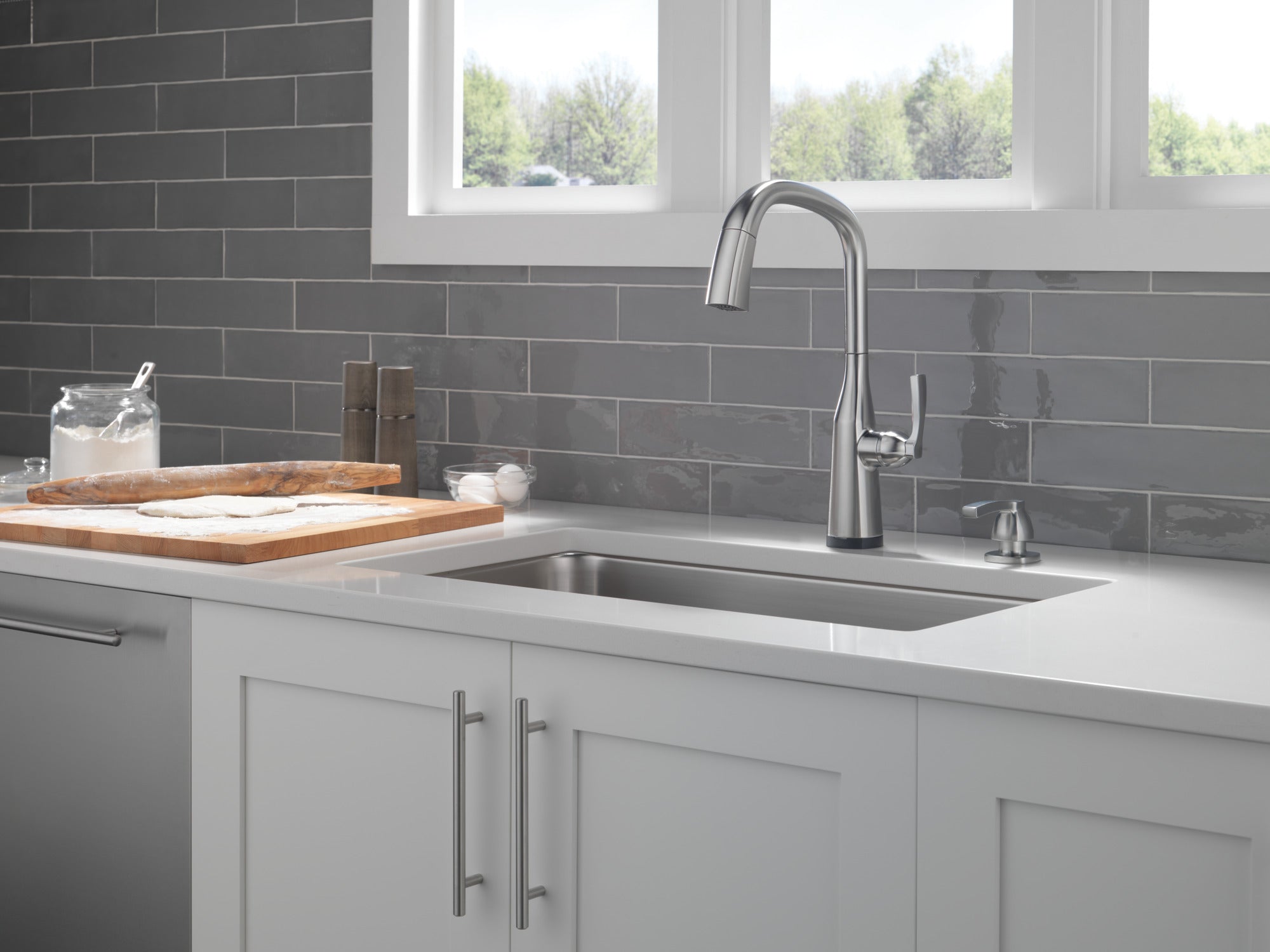 lumicoat arctic stainless kitchen faucet