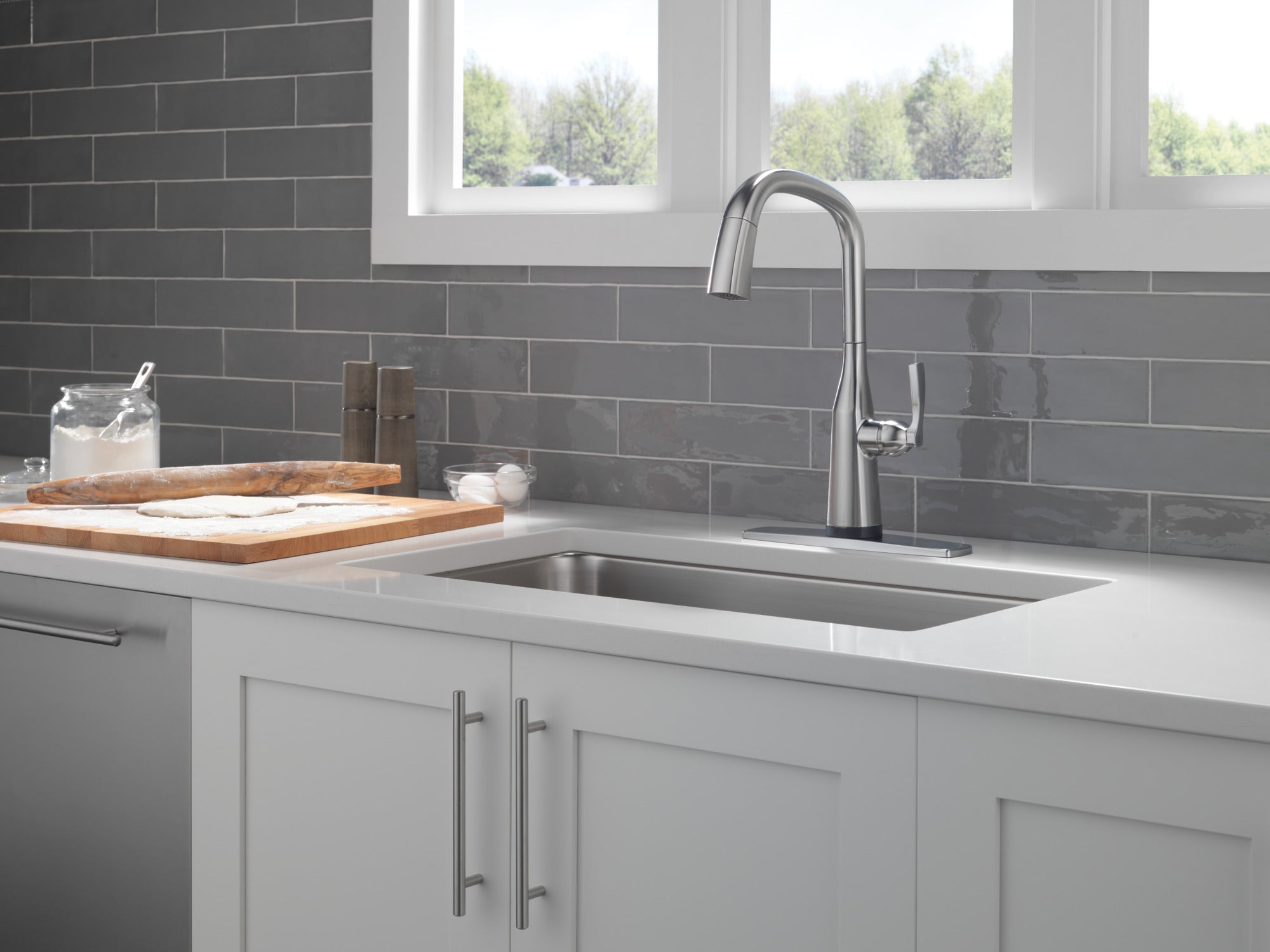 lumicoat arctic stainless kitchen faucet