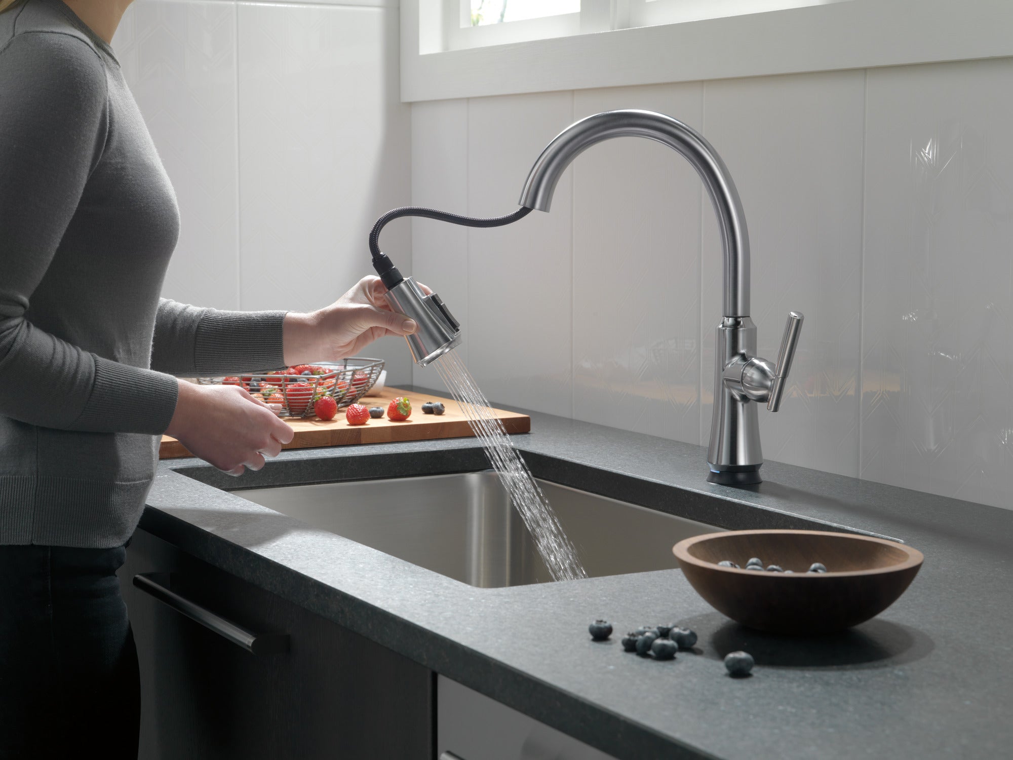 arctic stainless kitchen faucet