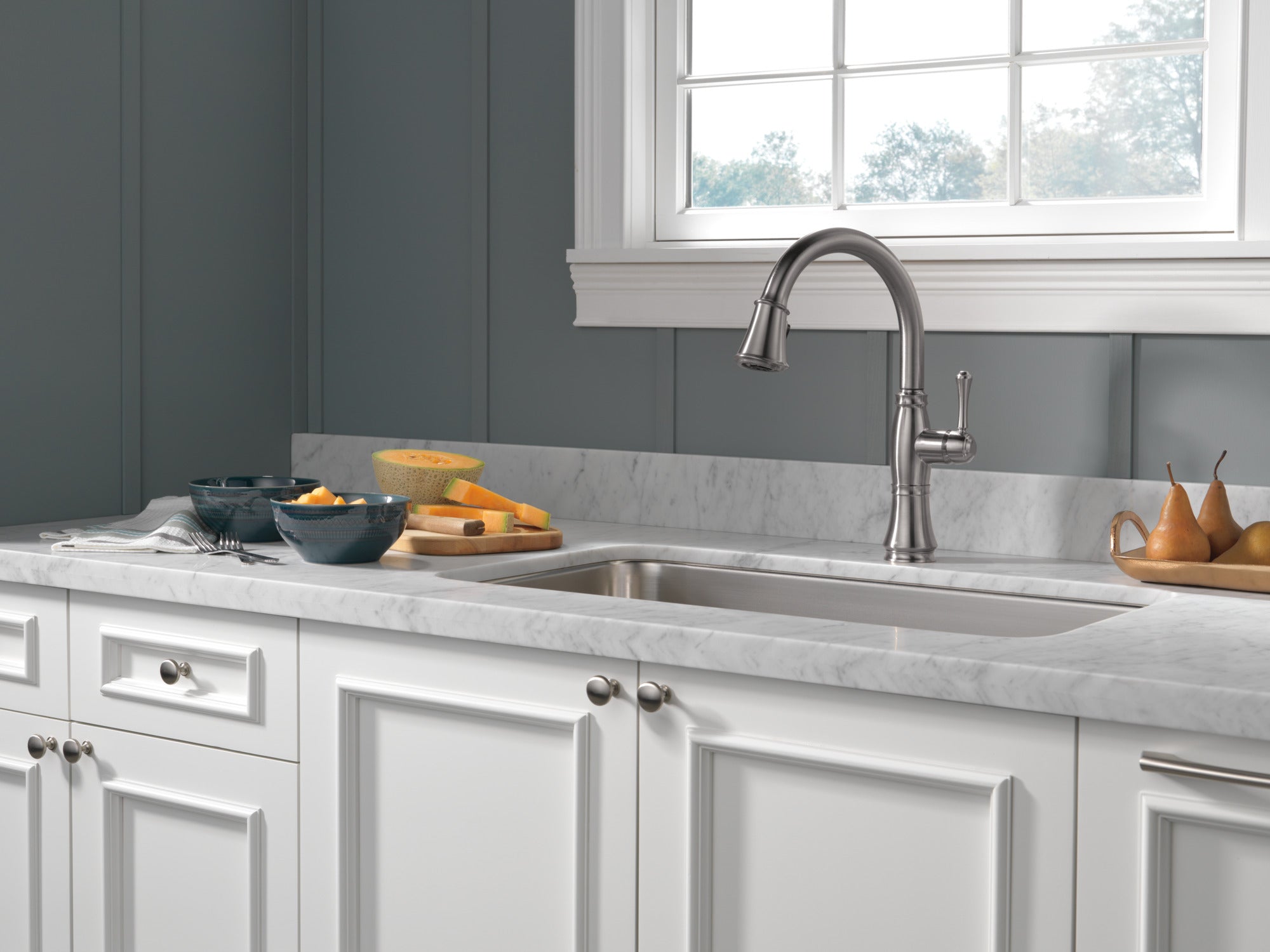 lumicoat arctic stainless kitchen faucet