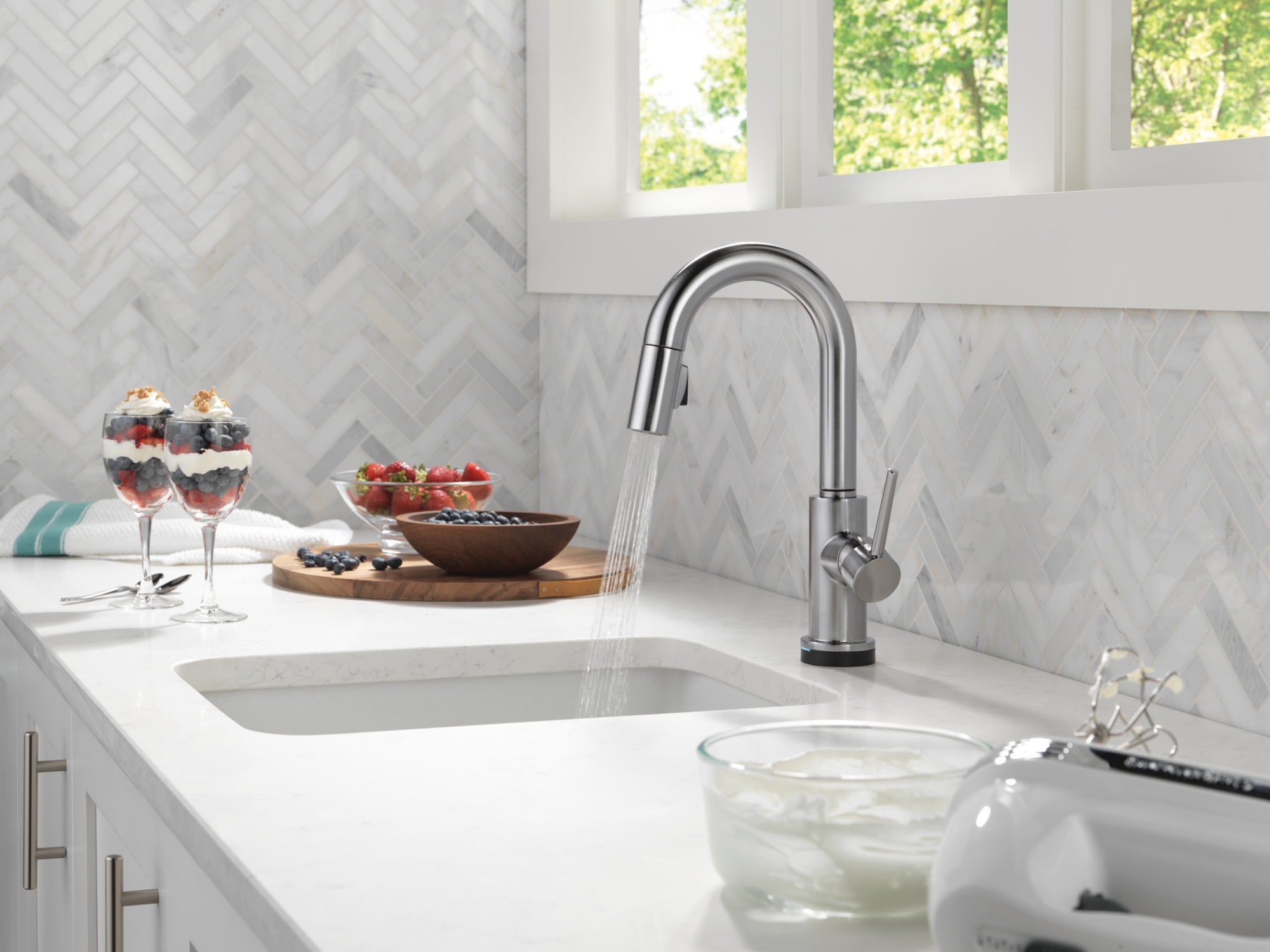 arctic stainless kitchen faucet