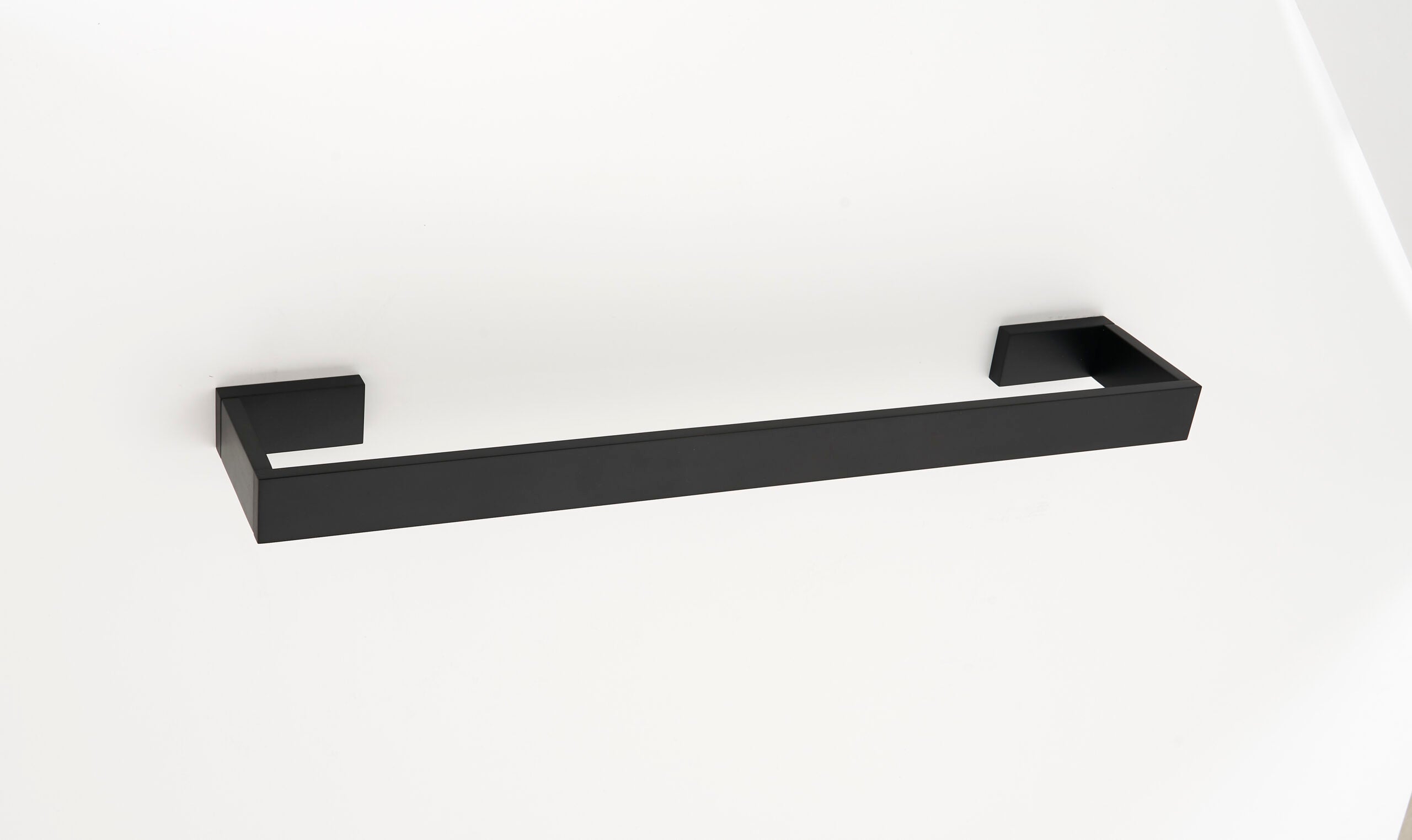 Alno Linear 24" Towel Bar