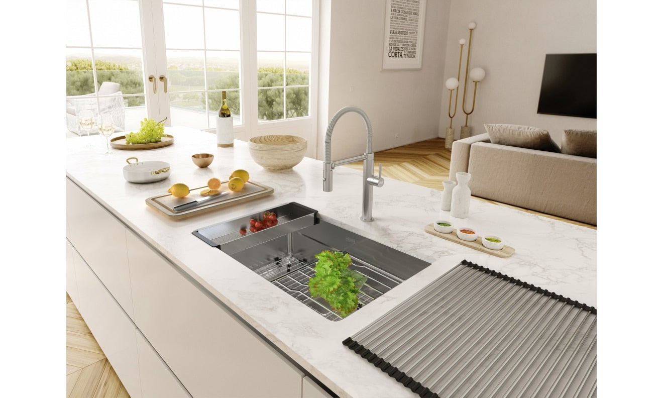 stainless steel sink