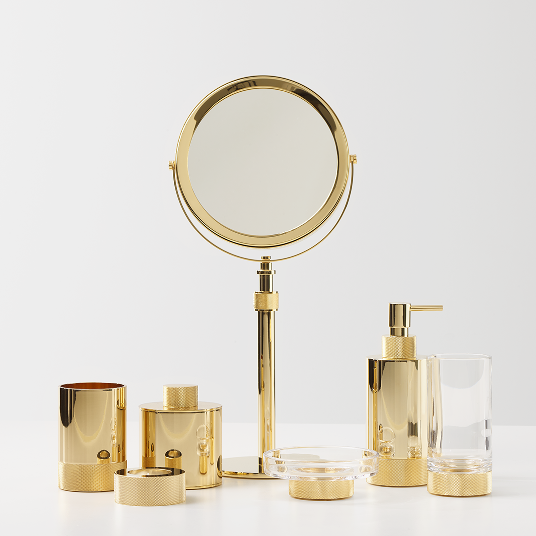 gold box with lid