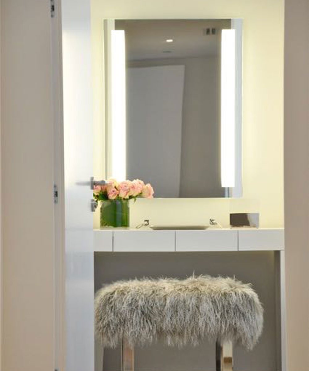 lighted mirror