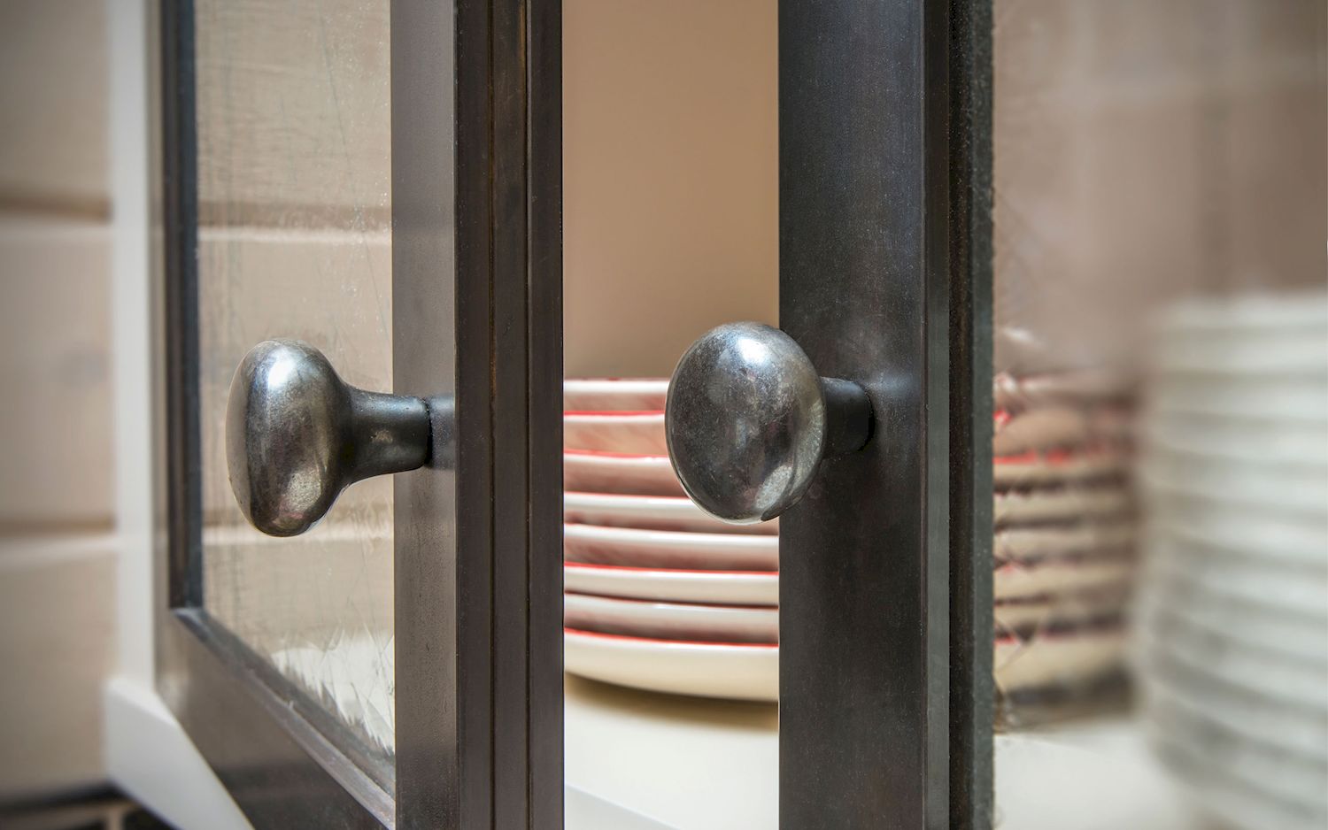 white bronze medium cabinet knob 