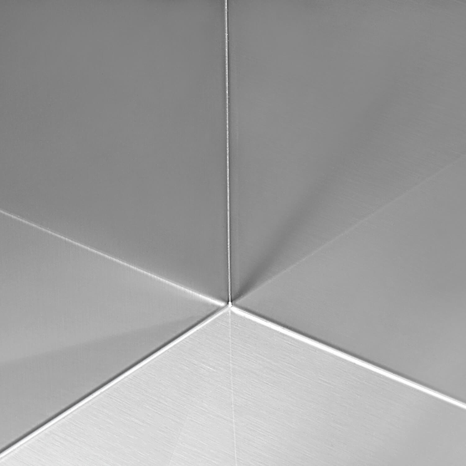 stainless steel kitchen sink