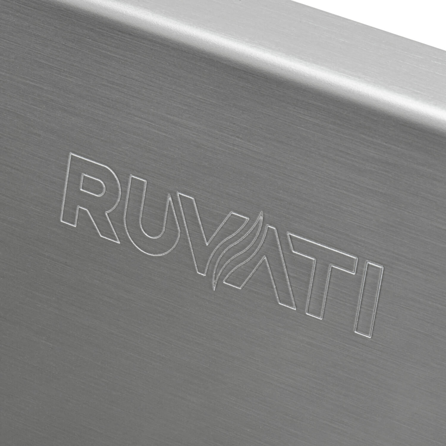 stainless steel kitchen sink