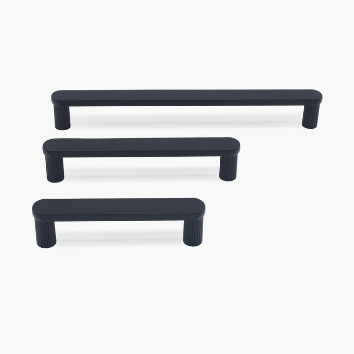 matte black pull