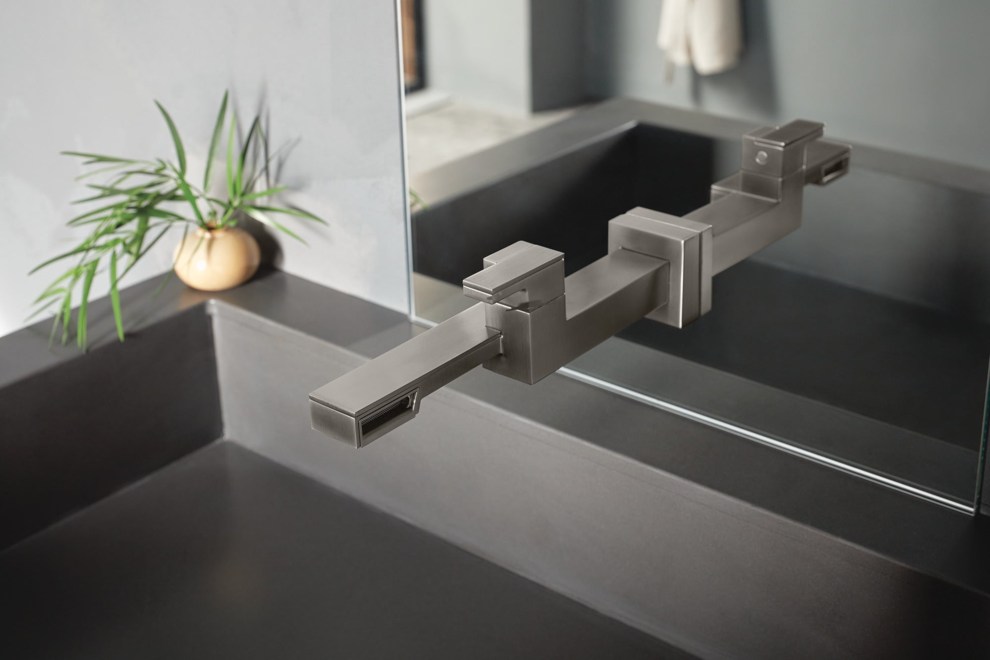 luxe steel lavatory faucet