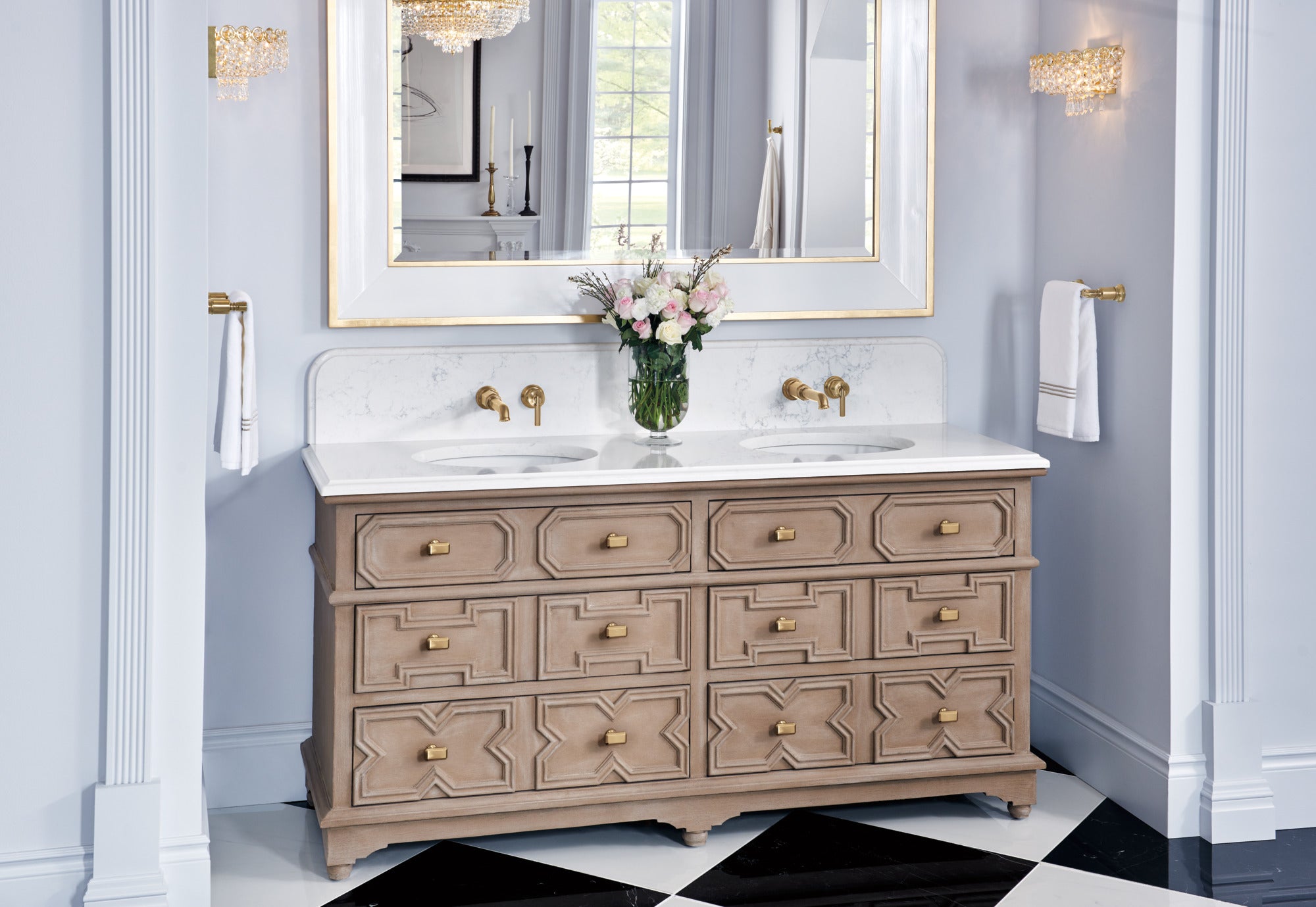 luxe gold towel bar