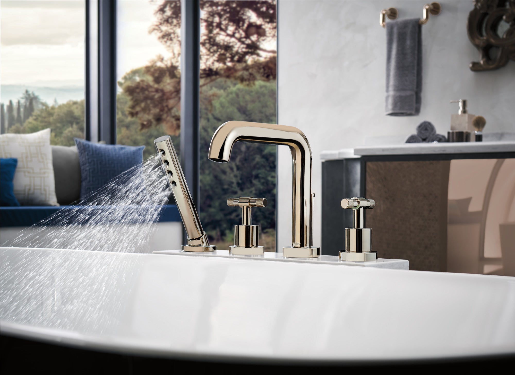 chrome handshower