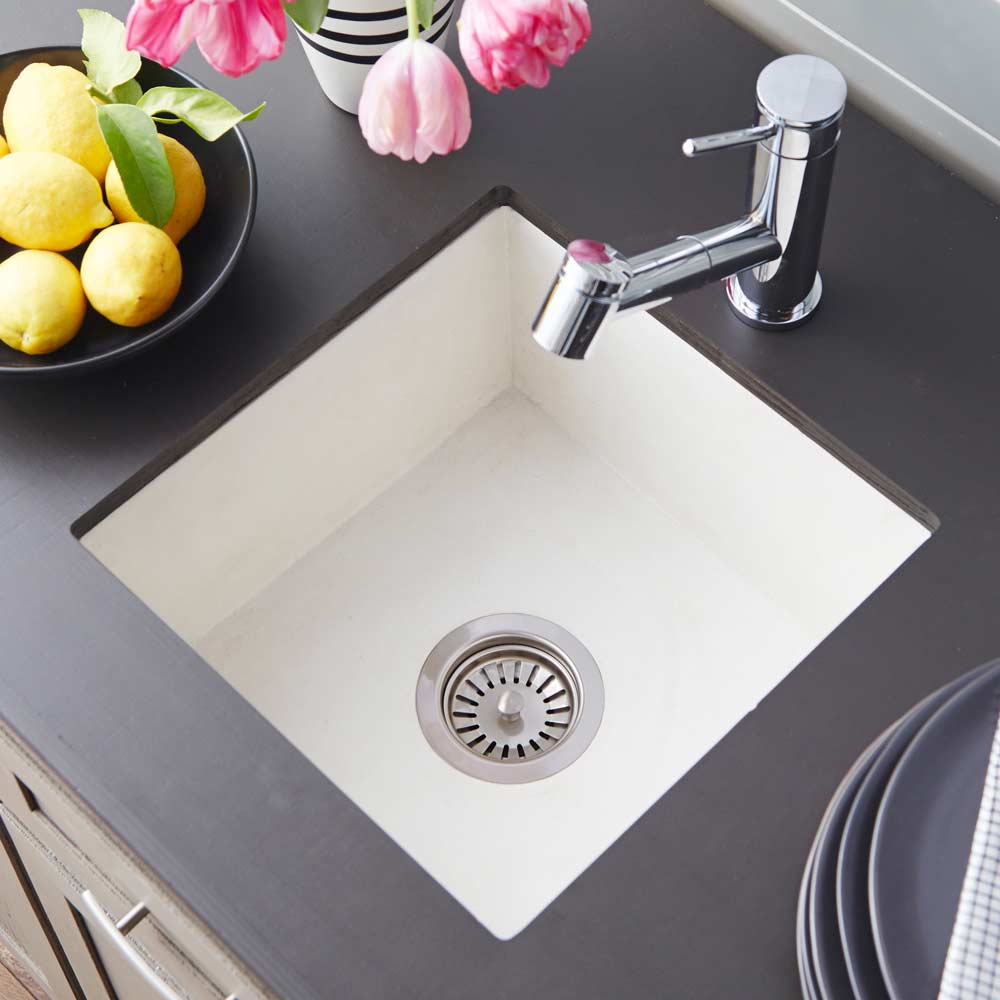 pearl concrete sink