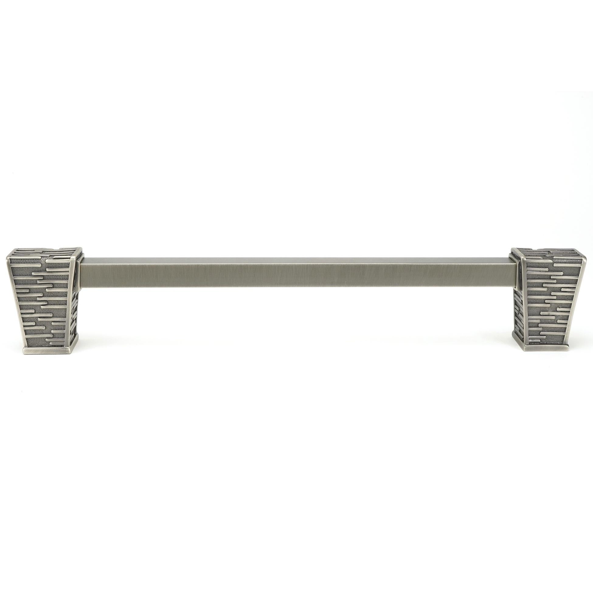 Edgar Berebi Newbury Appliance Pull